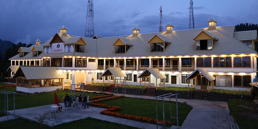 Cedarwood Hotel And Resort Shogran